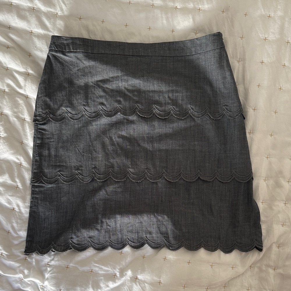 Banana Republic Charcoal Scalloped Pencil Skirt